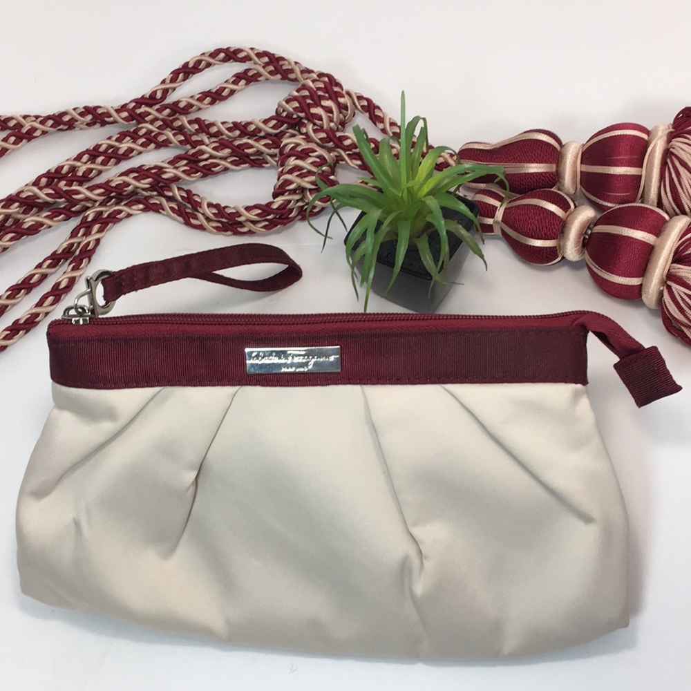 SALVATORE FERRAGAMO ALITALIA MAGNIFICA MAKEUP BAG